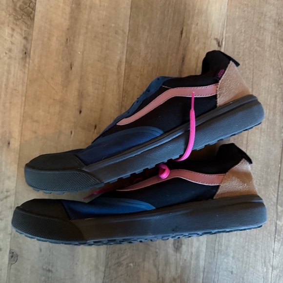 Vans UltraRange Sneakers | Gibraltar Sea/Ebony - Picture 5 of 10